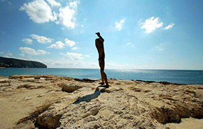 老年人秋季易感冒，长期咳嗽怎么办？